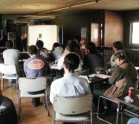 社内教育による知識習得と改善計画